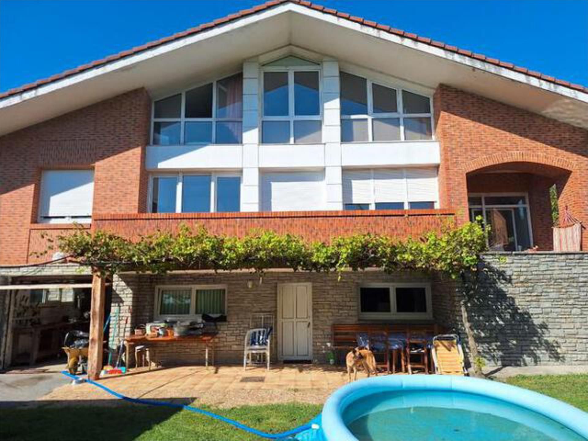 Vista exterior de Casa o xalet en venda en Gorliz amb Terrassa