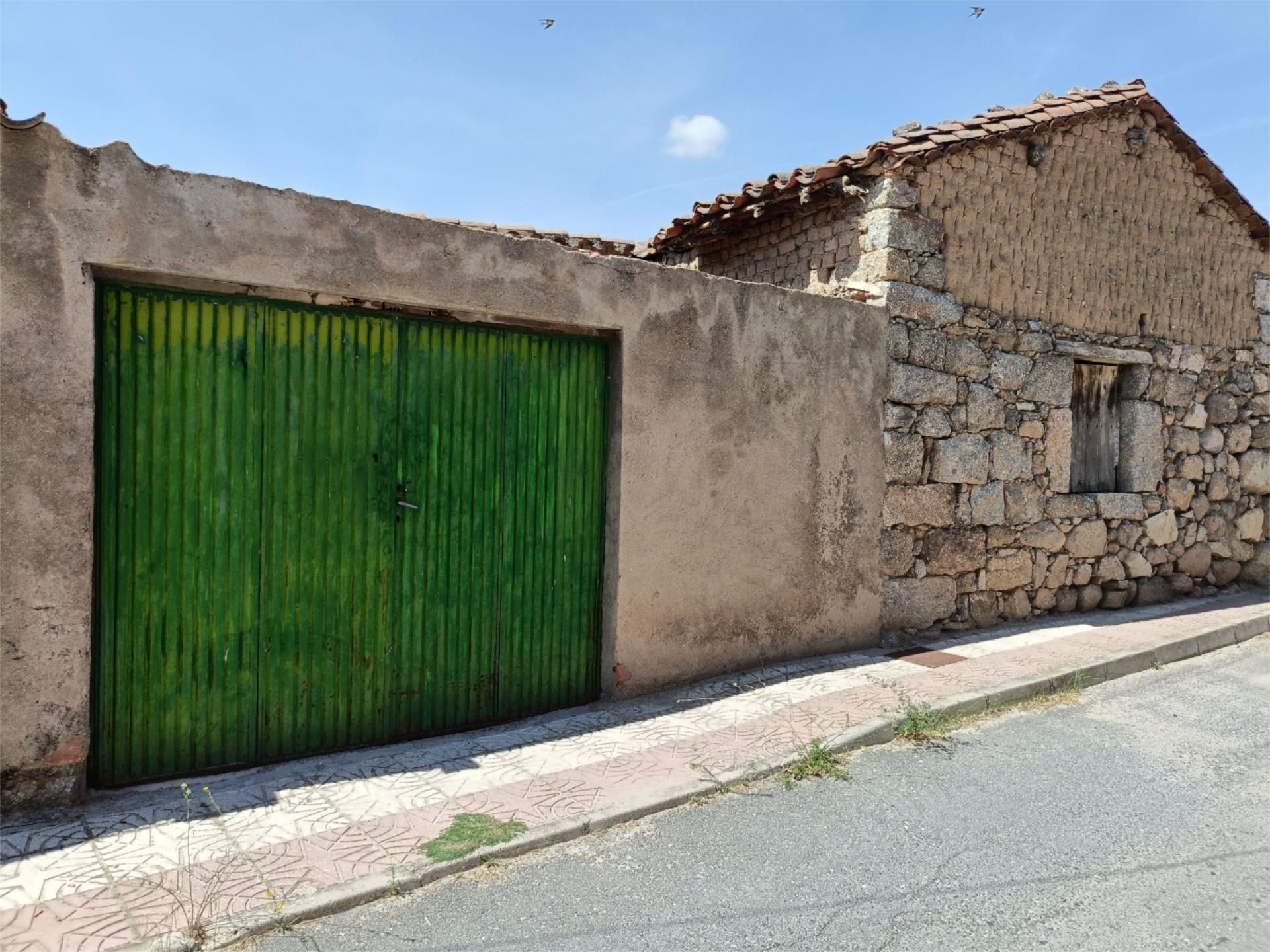 Exterior view of Planta baja for sale in Muñana