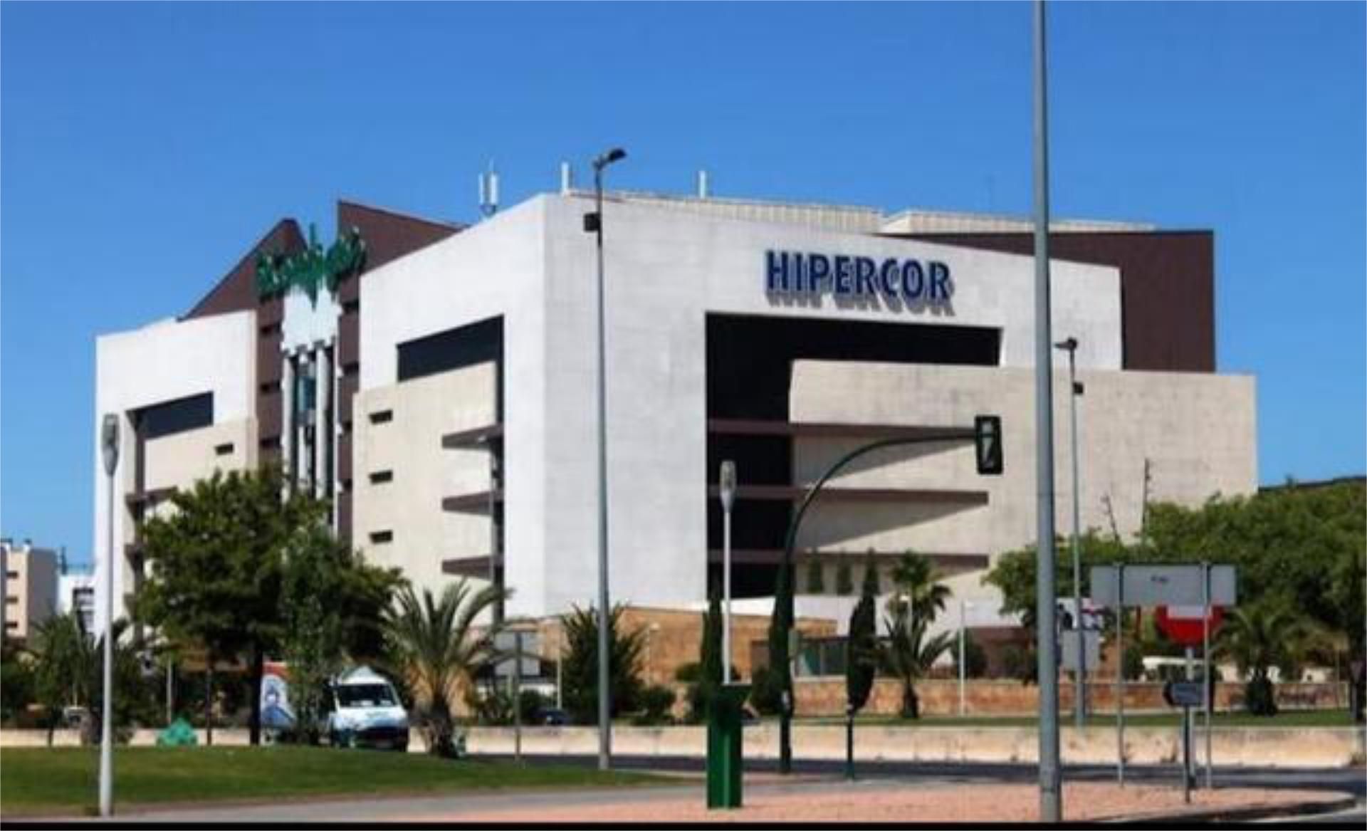 Box room to rent in Poniente-Norte - Miralbaida - Parque Azahara Box room to rent in Poniente-Norte - Miralbaida - Parque Azahara