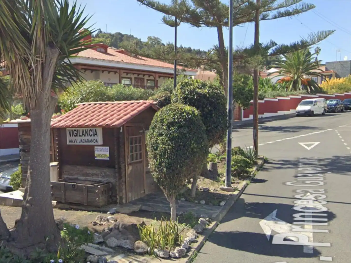 Vista exterior de Pis en venda en Santa Brígida amb Terrassa