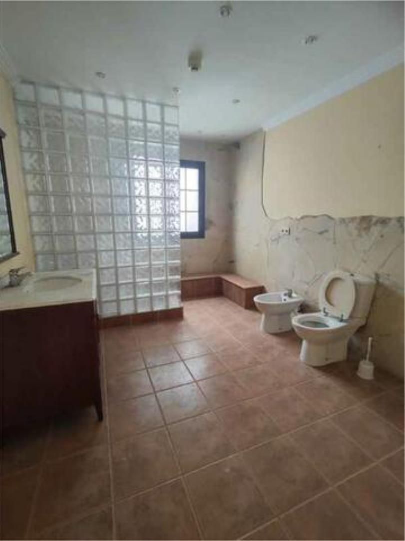 Bathroom of Single-family semi-detached for sale in Agaete  with Private garden, Terrace and Storage room