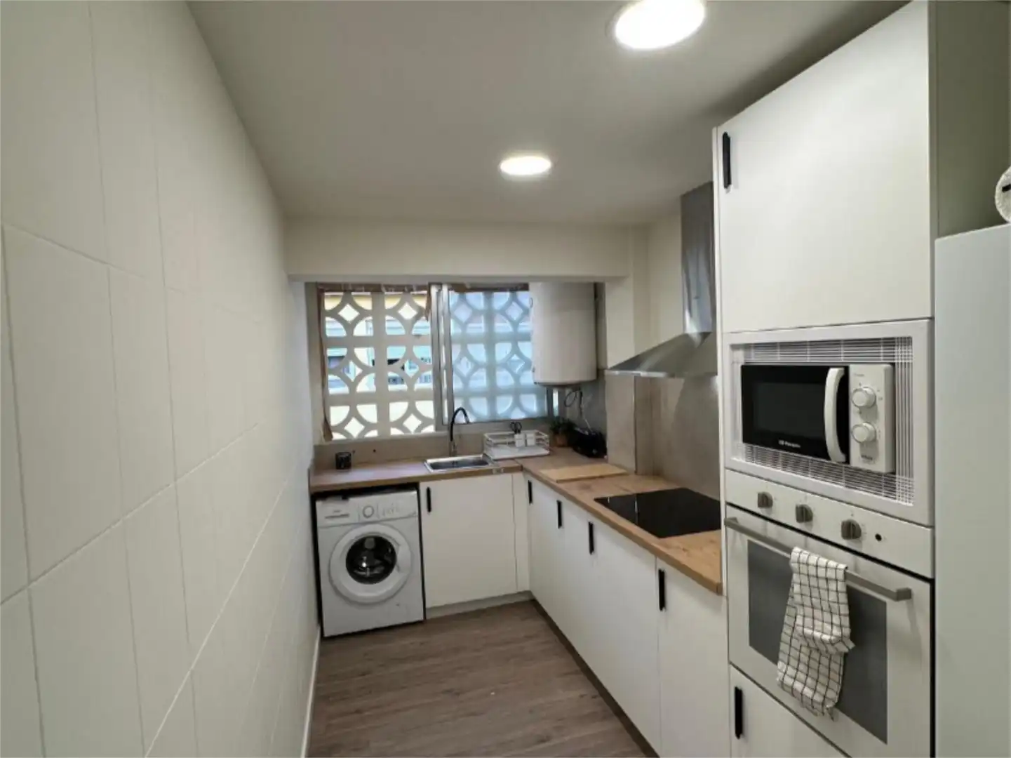 Habitació a Carrer Polo de Bernabé, 25, El Pilar Cuina de Pis per a compartir en Vila-real amb Calefacció, Moblat i Balcó