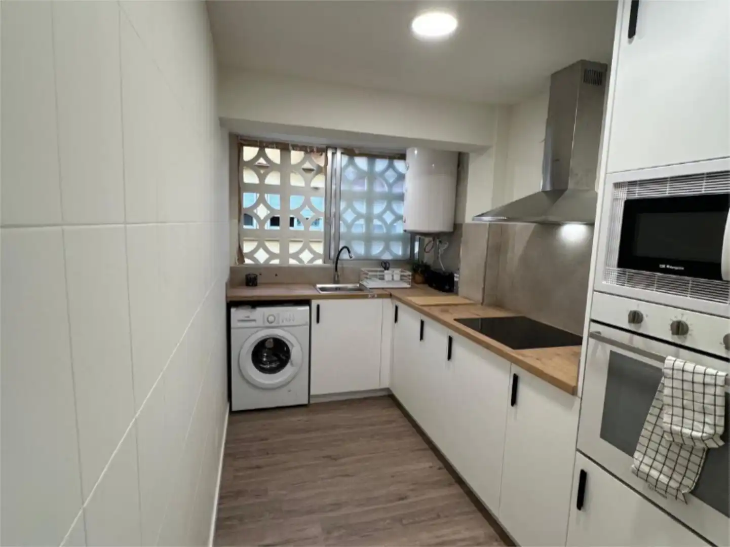 Habitació a Carrer Polo de Bernabé, 25, El Pilar Cuina de Pis per a compartir en Vila-real amb Calefacció, Moblat i Balcó