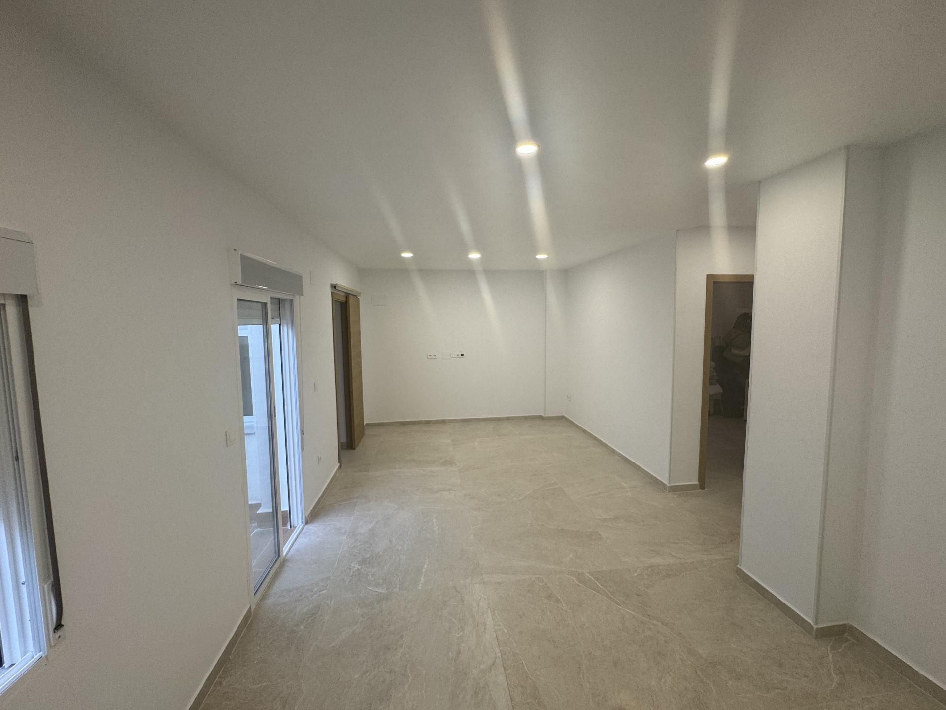Planta baja for sale in Monóvar  / Monòver  with Terrace