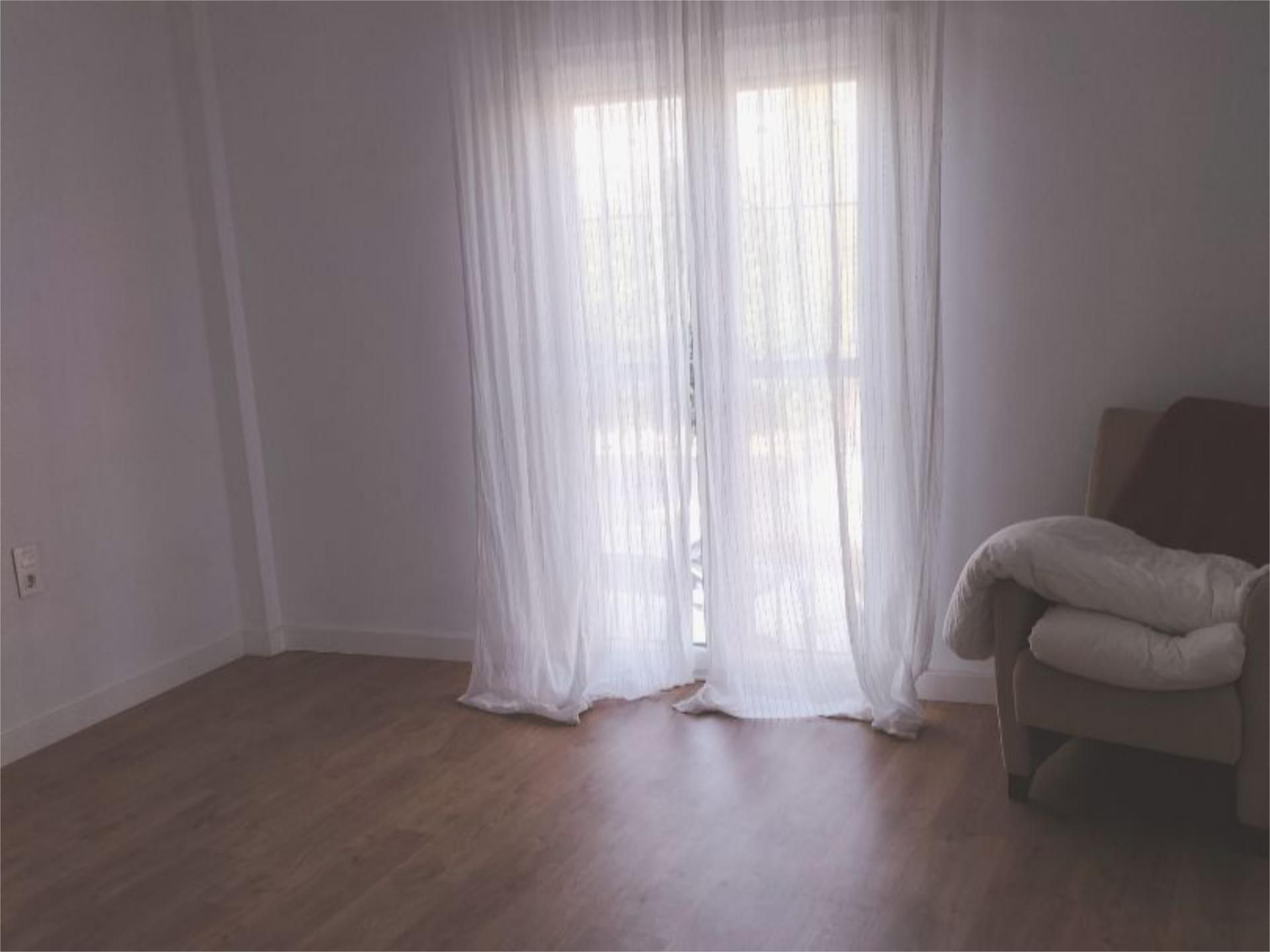 Bedroom of Single-family semi-detached to rent in La Rinconada  with Air Conditioner, Heating and Parquet flooring