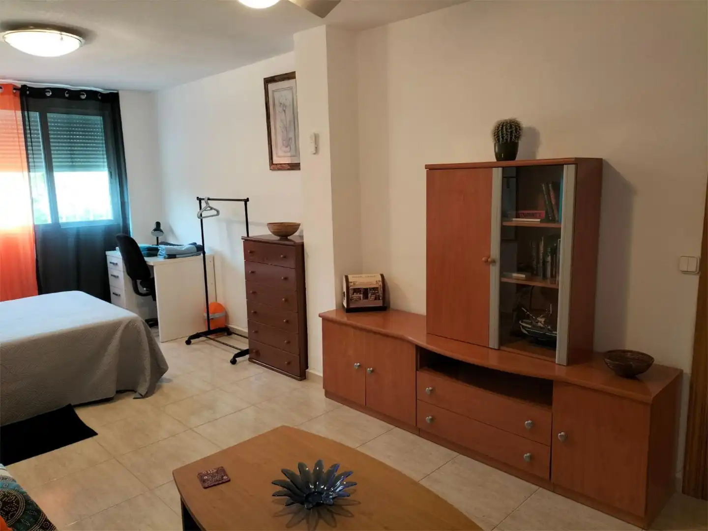 Zimmer in Avinguda Albufereta, 86, Albufereta Zimmer in Avinguda Albufereta, 86, Albufereta