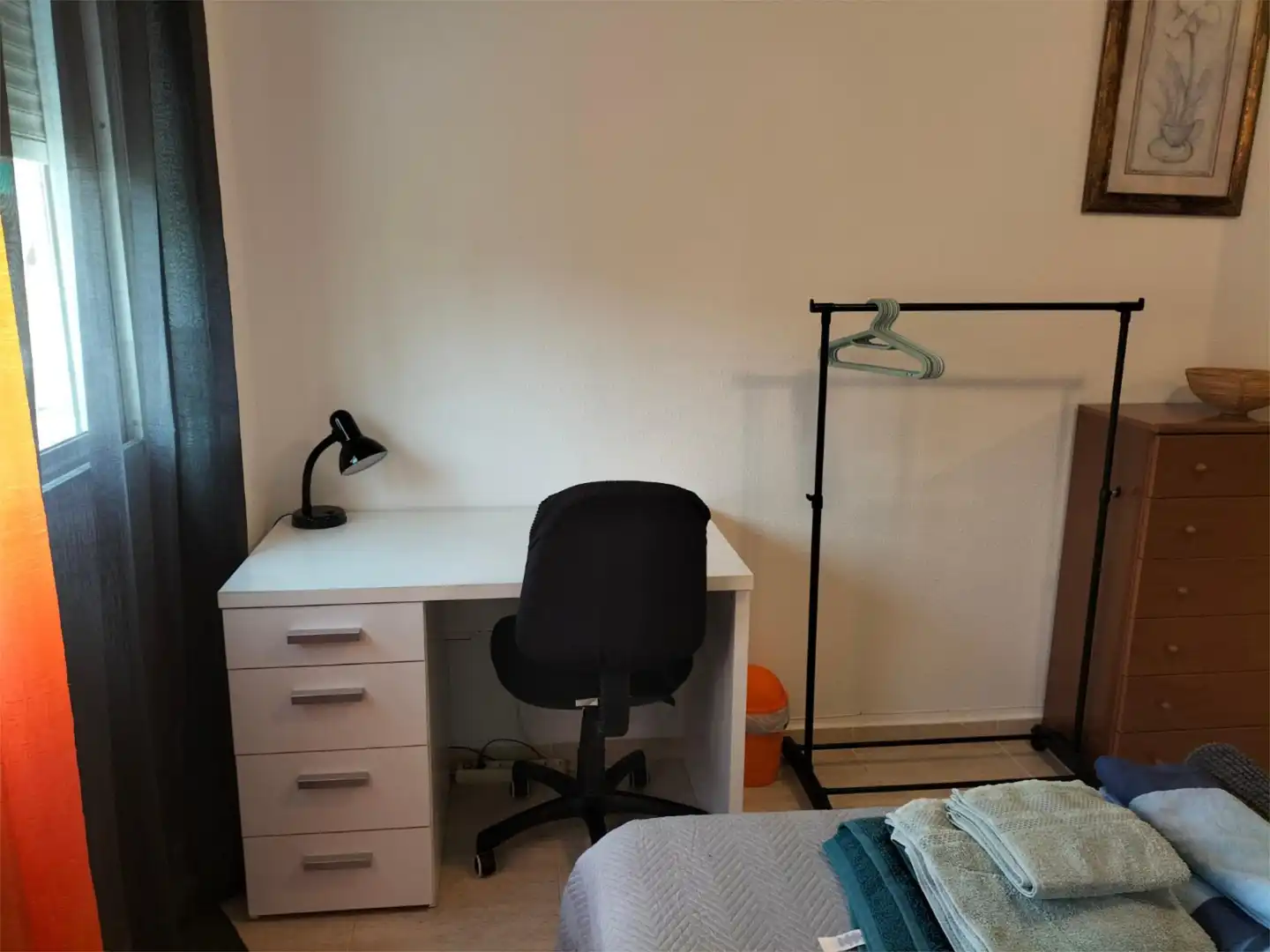 Zimmer in Avinguda Albufereta, 86, Albufereta Zimmer in Avinguda Albufereta, 86, Albufereta