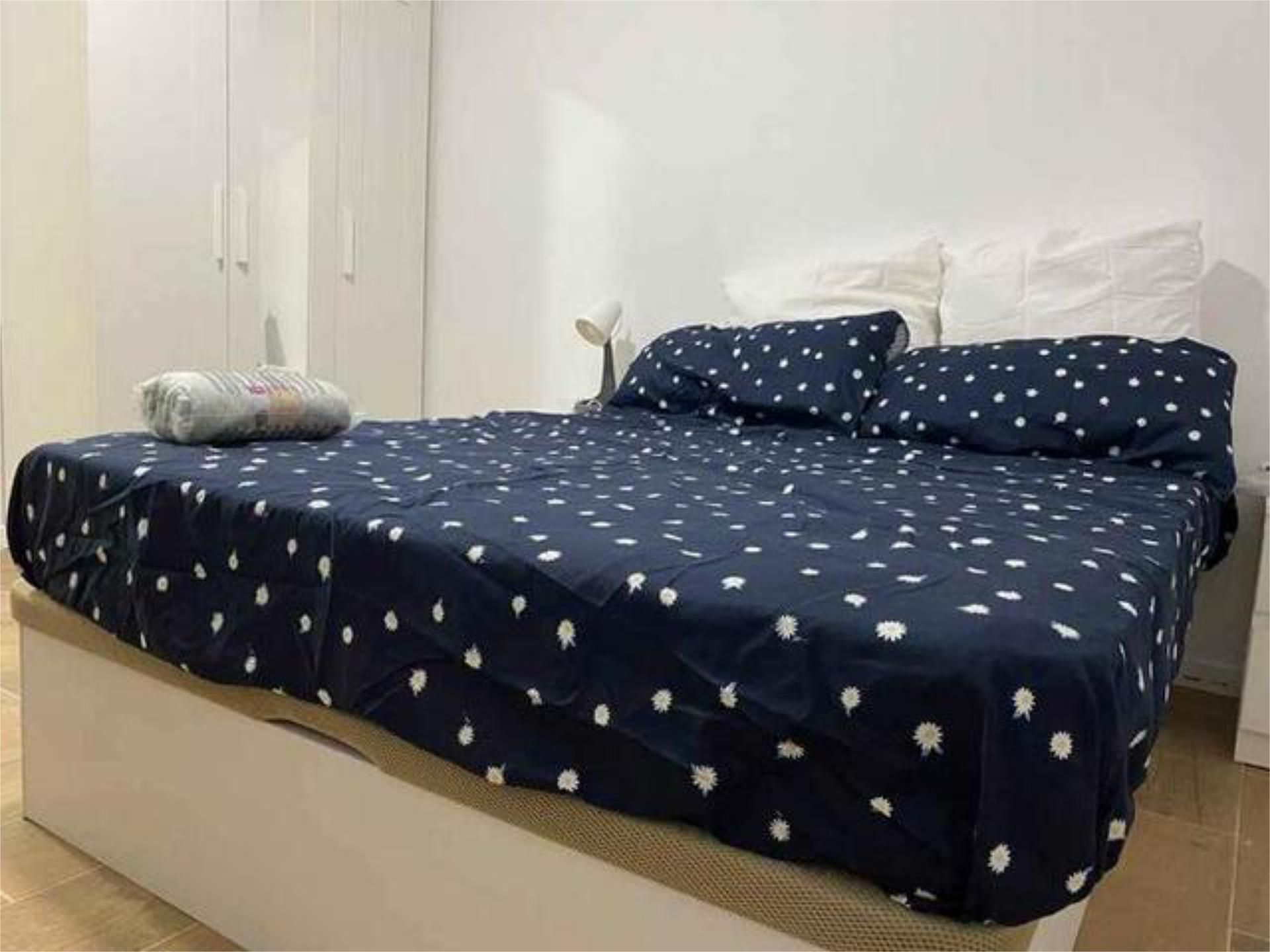 Bedroom of Flat to rent in Pedralba  with Terrace and Storage room