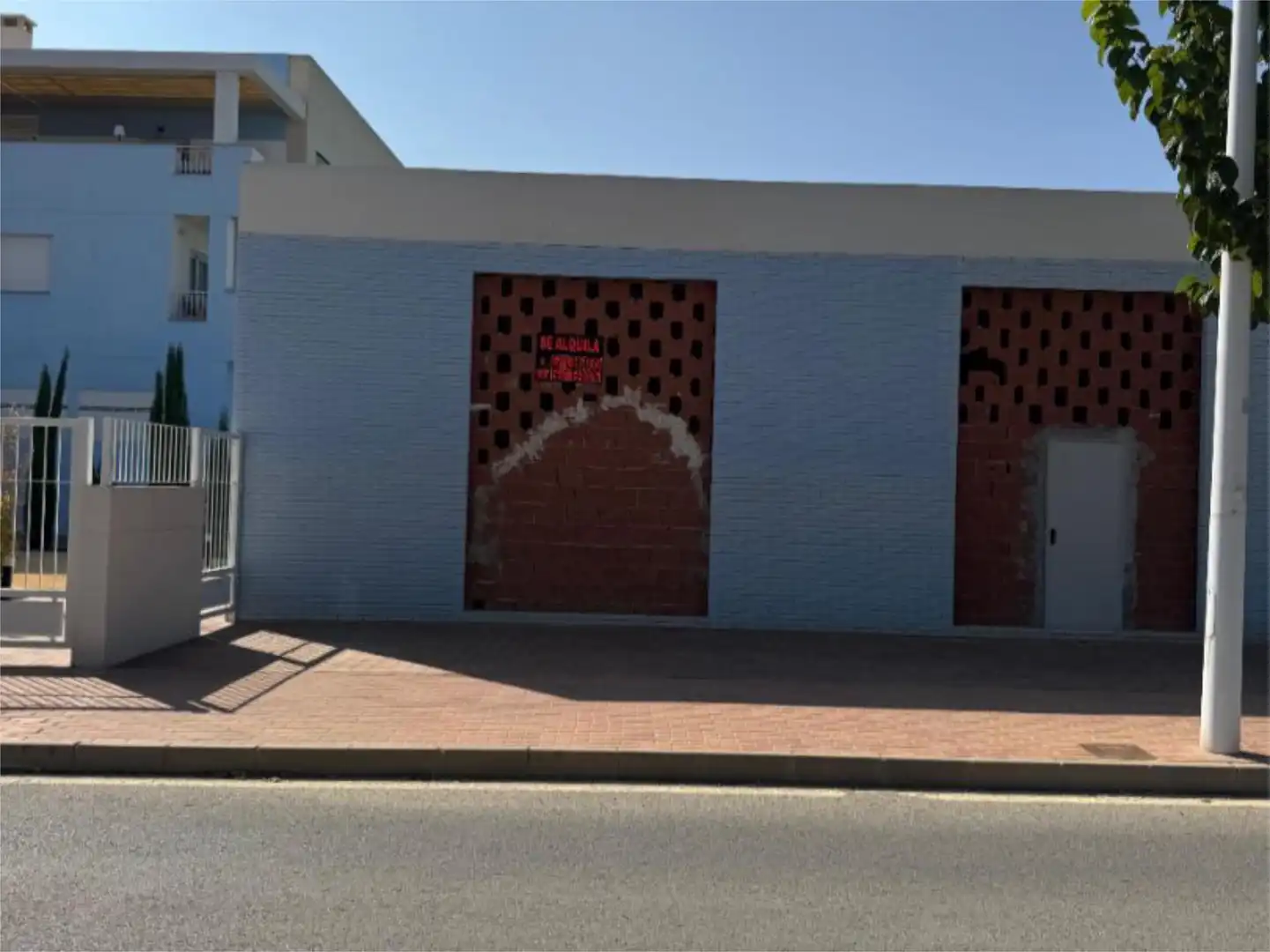 Local en venta en Calle Pintor Salvador Dali, Los Peñascos - El Salero - Los Imbernones Vista exterior de Local en venta en San Pedro del Pinatar