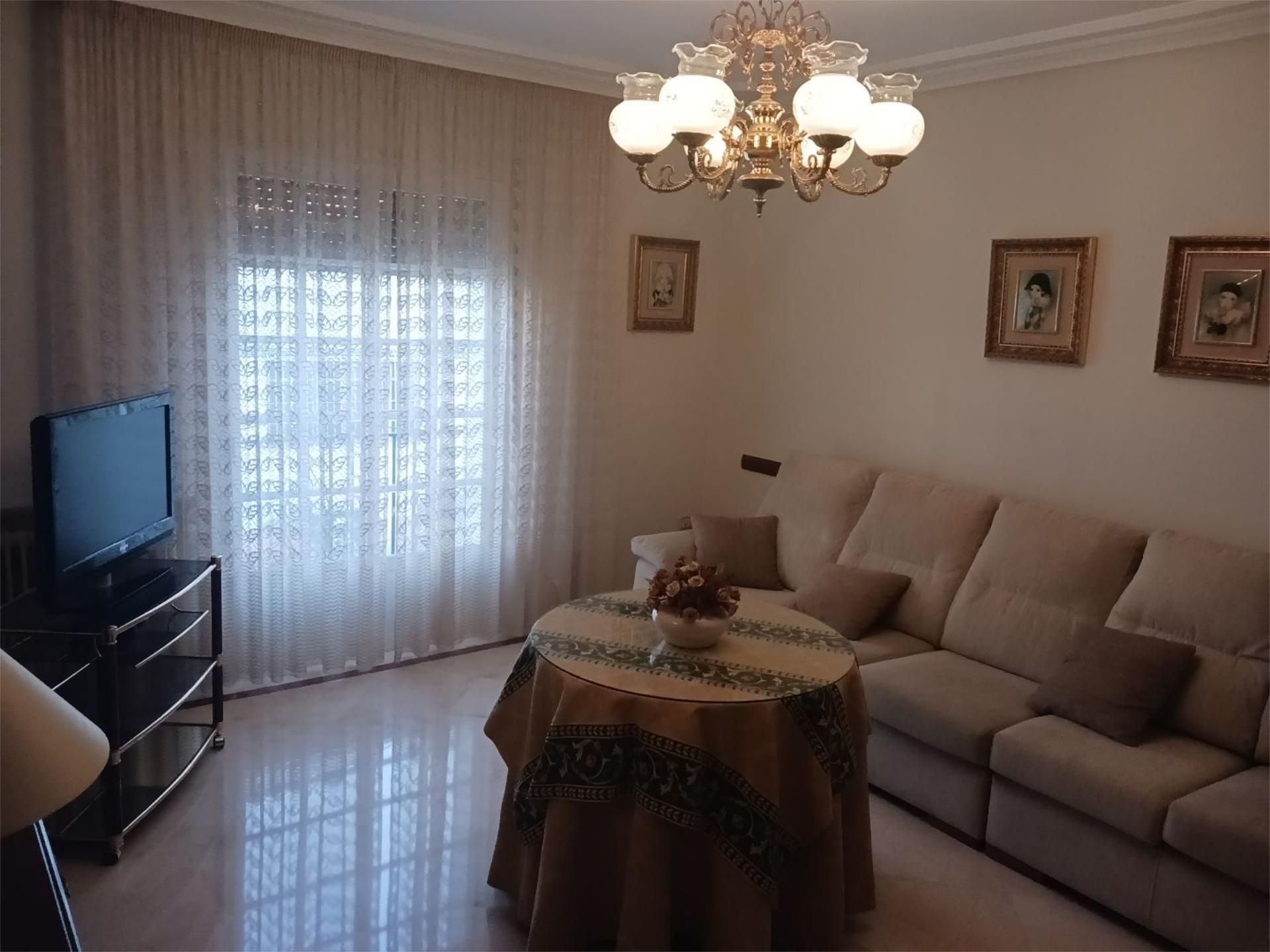 Flat to rent in Calle Jaén, 37, Baeza