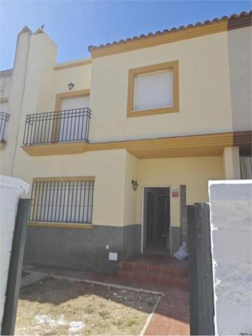 Exterior view of Single-family semi-detached to rent in Aznalcázar  with Private garden, Terrace and Swimming Pool