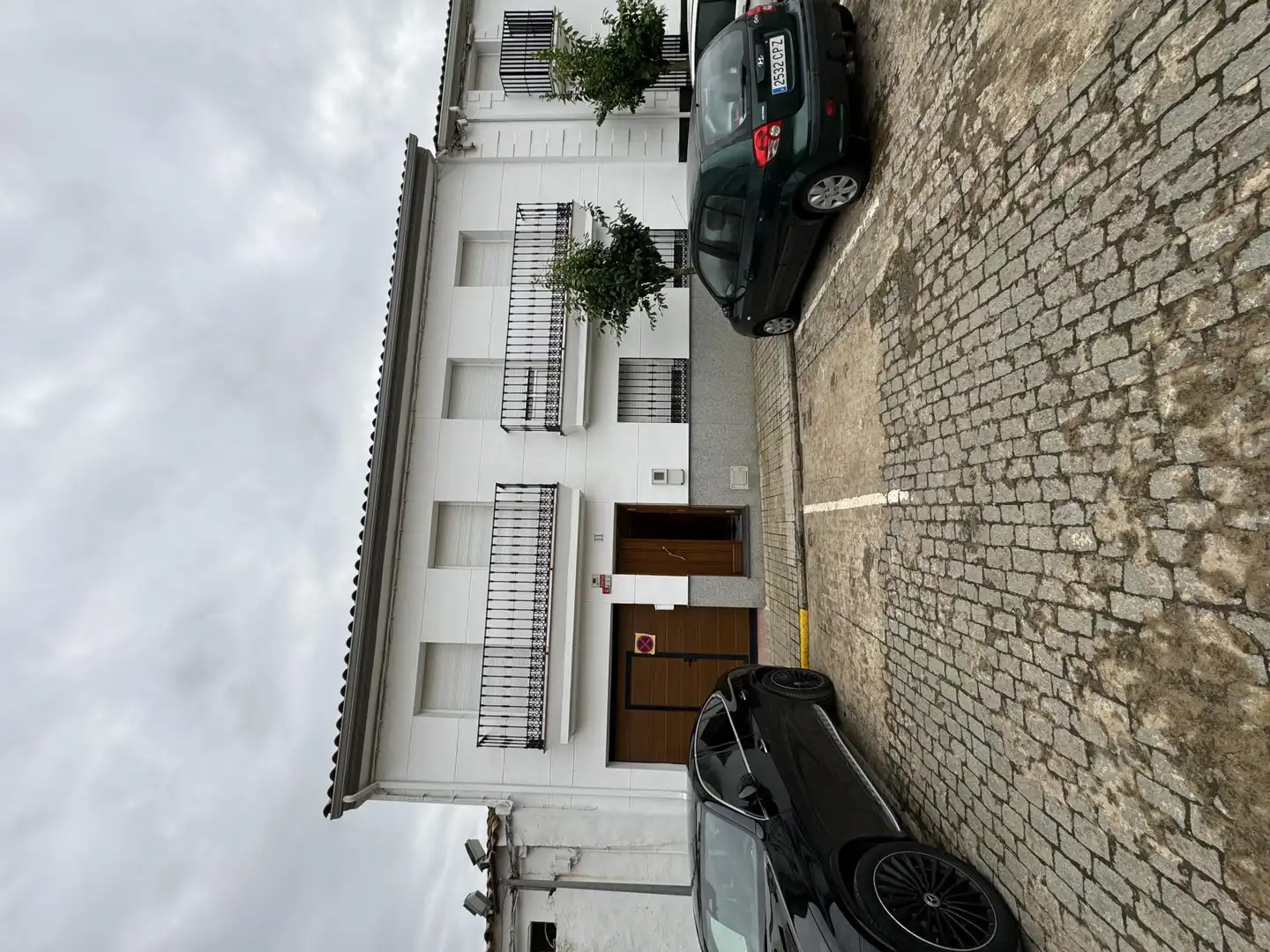 Vista exterior de Casa adosada en venda en Calzadilla de los Barros amb Aire condicionat, Calefacció i Terrassa