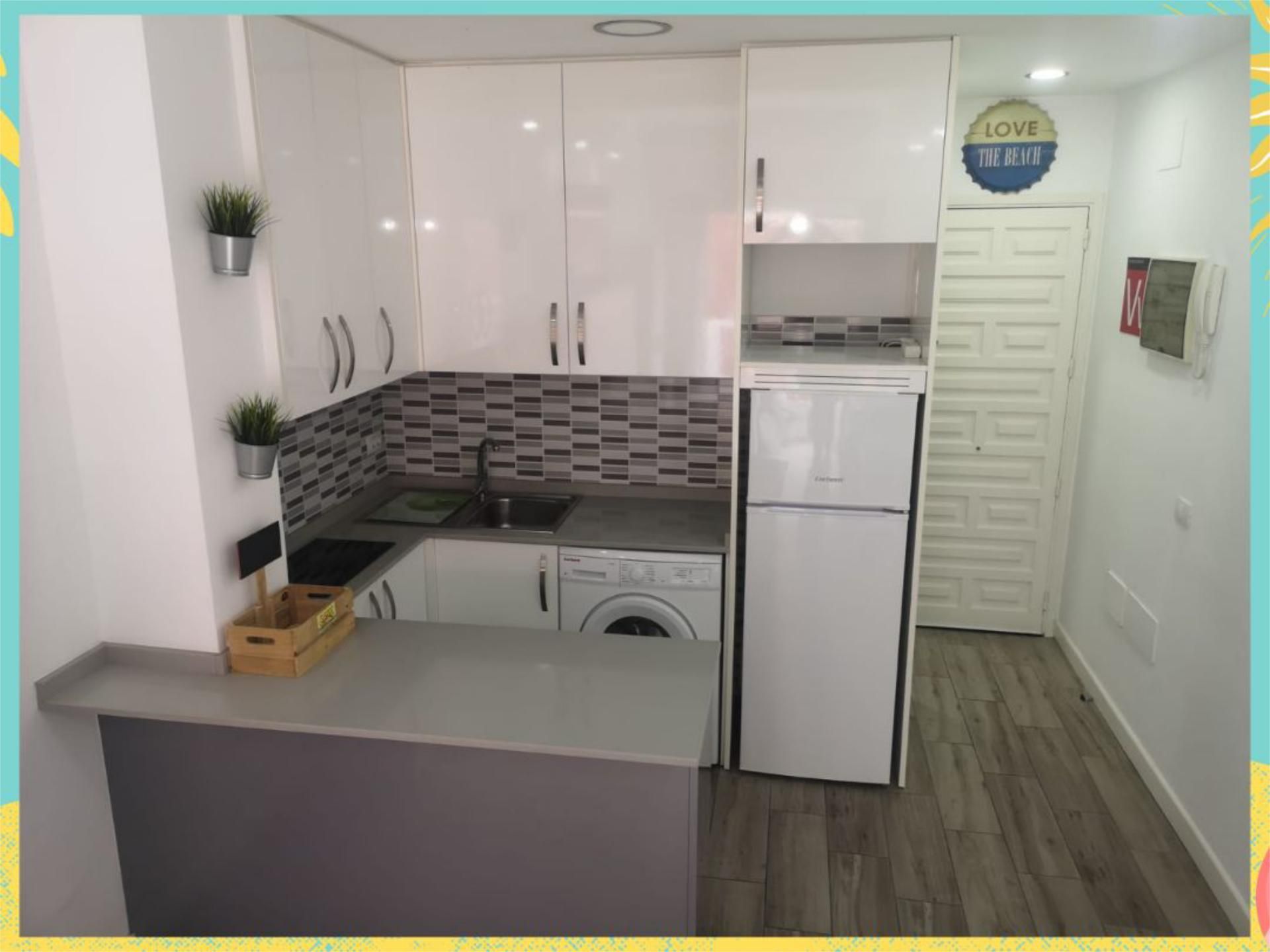 Kitchen of Study to rent in Las Palmas de Gran Canaria  with Balcony
