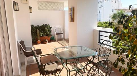 Foto 2 de Piso de alquiler en Avenida de Julio Iglesias, 18, Puerto Banús, Málaga
