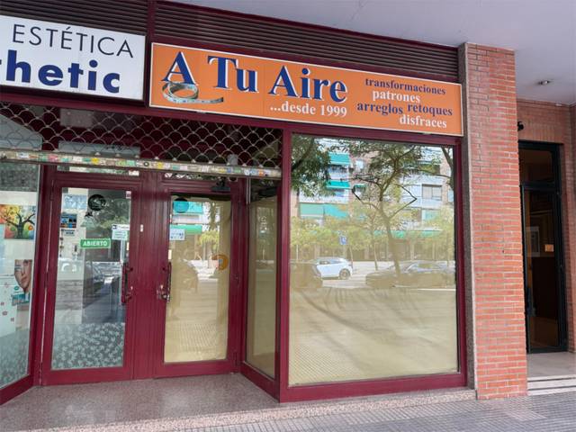 Local comercial en Alquiler en Paseo de Juan Antonio Vallejo-Nájera Botas, 55 en Imperial