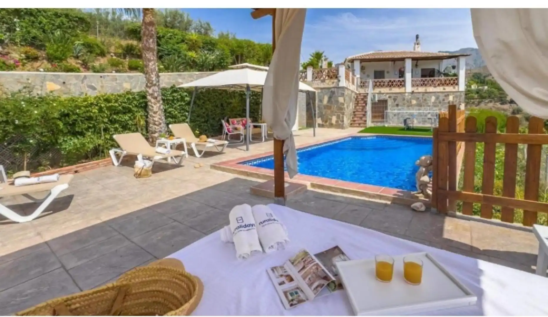 Finca rústica en venta en Calle Real, 2, Frigiliana Piscina de Finca rústica en venta en Frigiliana con Aire acondicionado, Terraza y Piscina