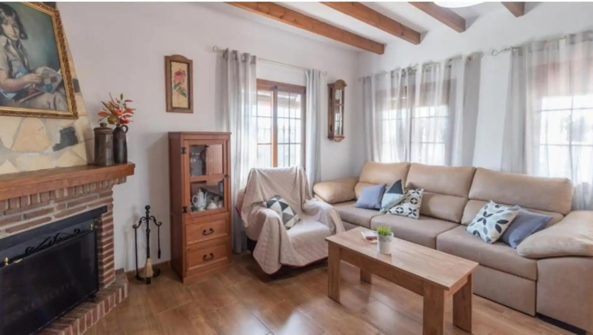Finca rústica en venta en Calle Real, 2, Frigiliana Sala de estar de Finca rústica en venta en Frigiliana con Aire acondicionado, Terraza y Piscina