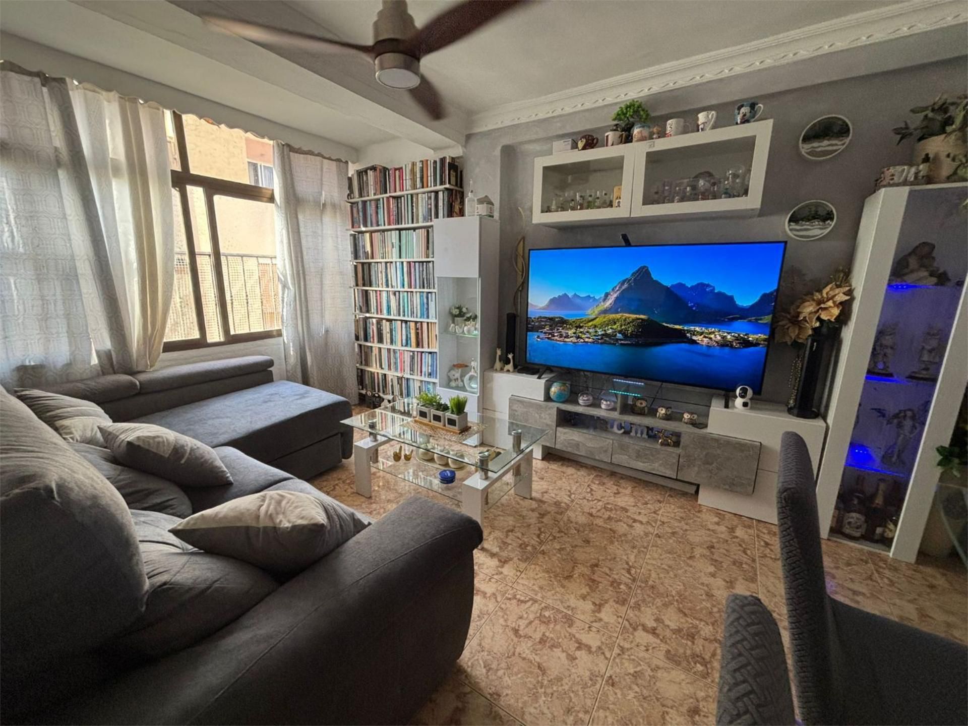 Living room of Flat for sale in Torremolinos  with Air Conditioner