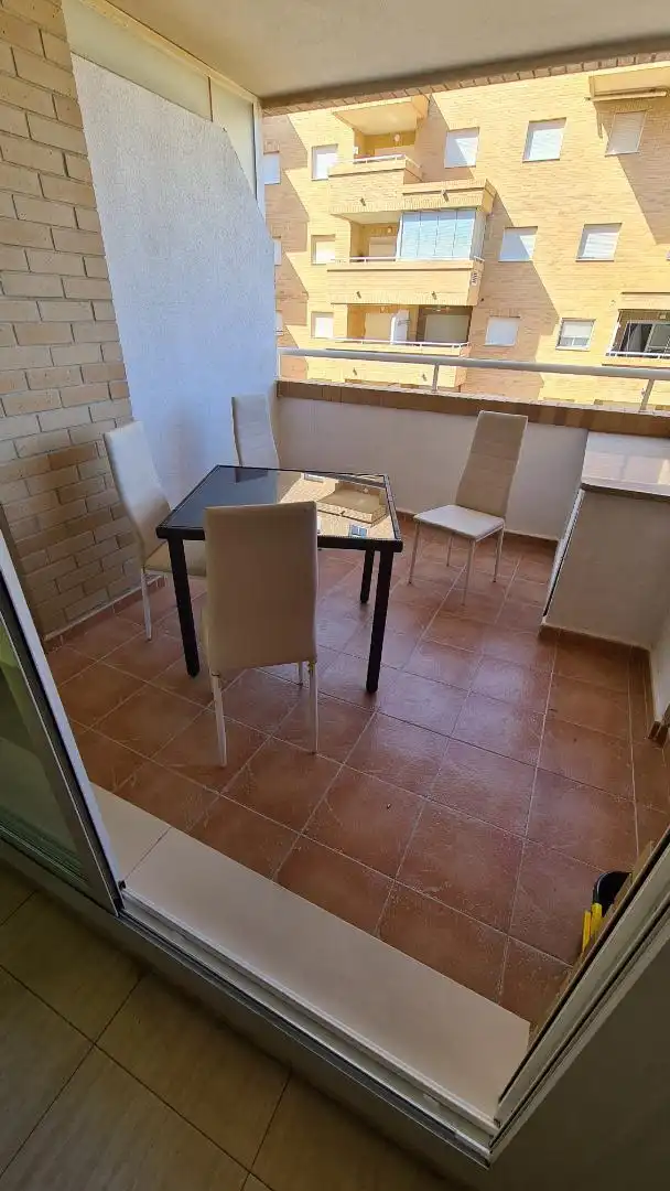 Apartamento de alquiler en Avenida Central, 44, Costa Azahar Comedor de Apartamento de alquiler en Oropesa del Mar / Orpesa con Terraza, Amueblado y Balcón