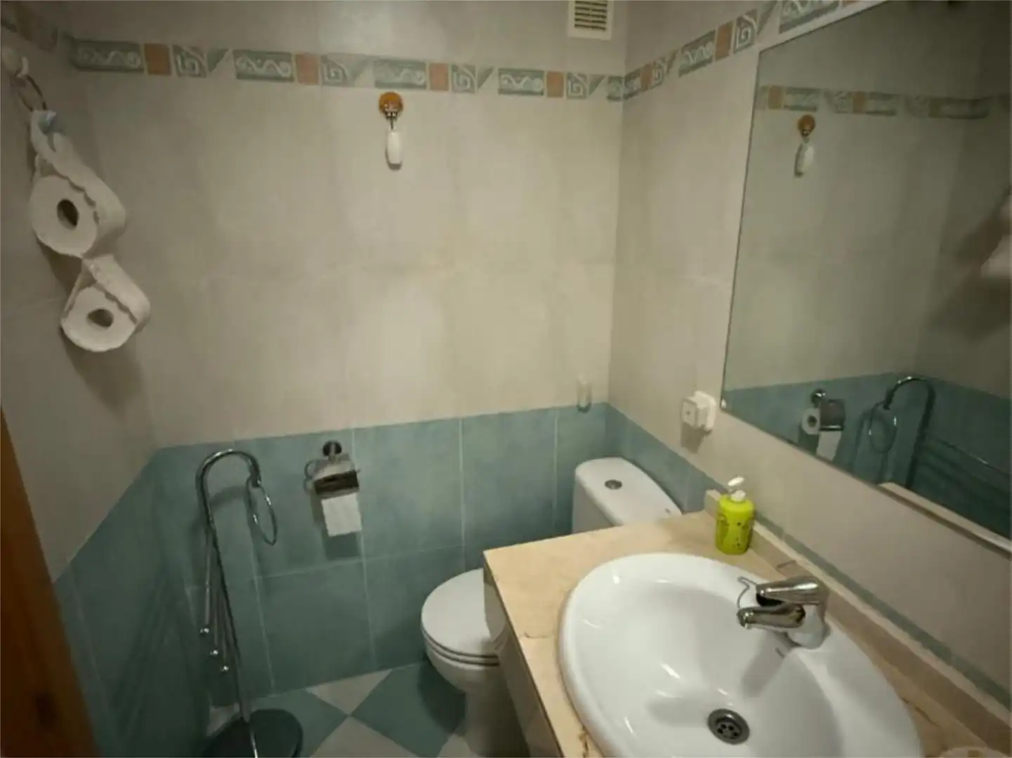 Bathroom of Flat for sale in Villajoyosa / La Vila Joiosa  with Air Conditioner, Terrace and Swimming Pool