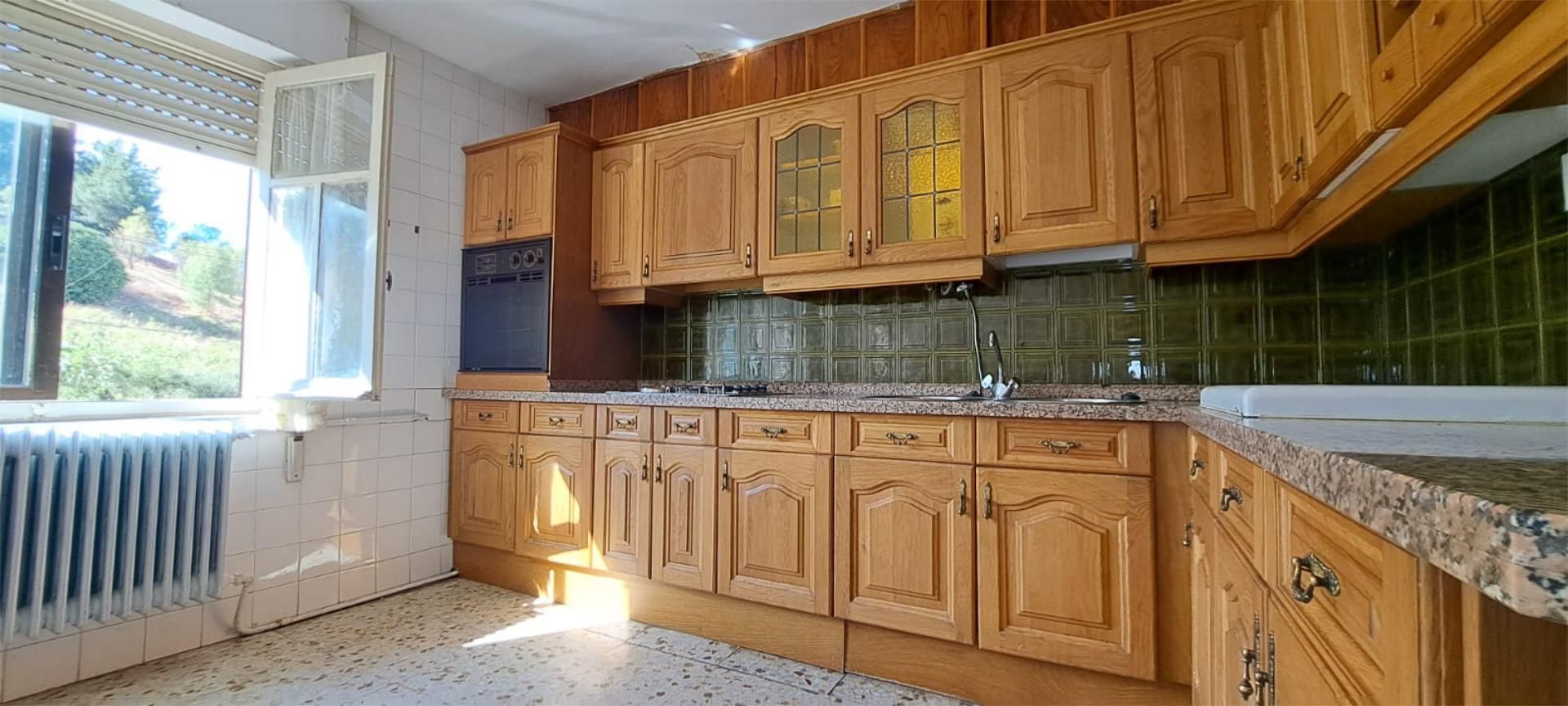 Cuina de Pis en venda en Ponferrada amb Calefacció, Jardí privat i Moblat