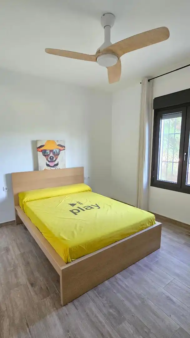 Habitación de Finca rústica en venta en Pilas con Aire acondicionado, Terraza y Piscina