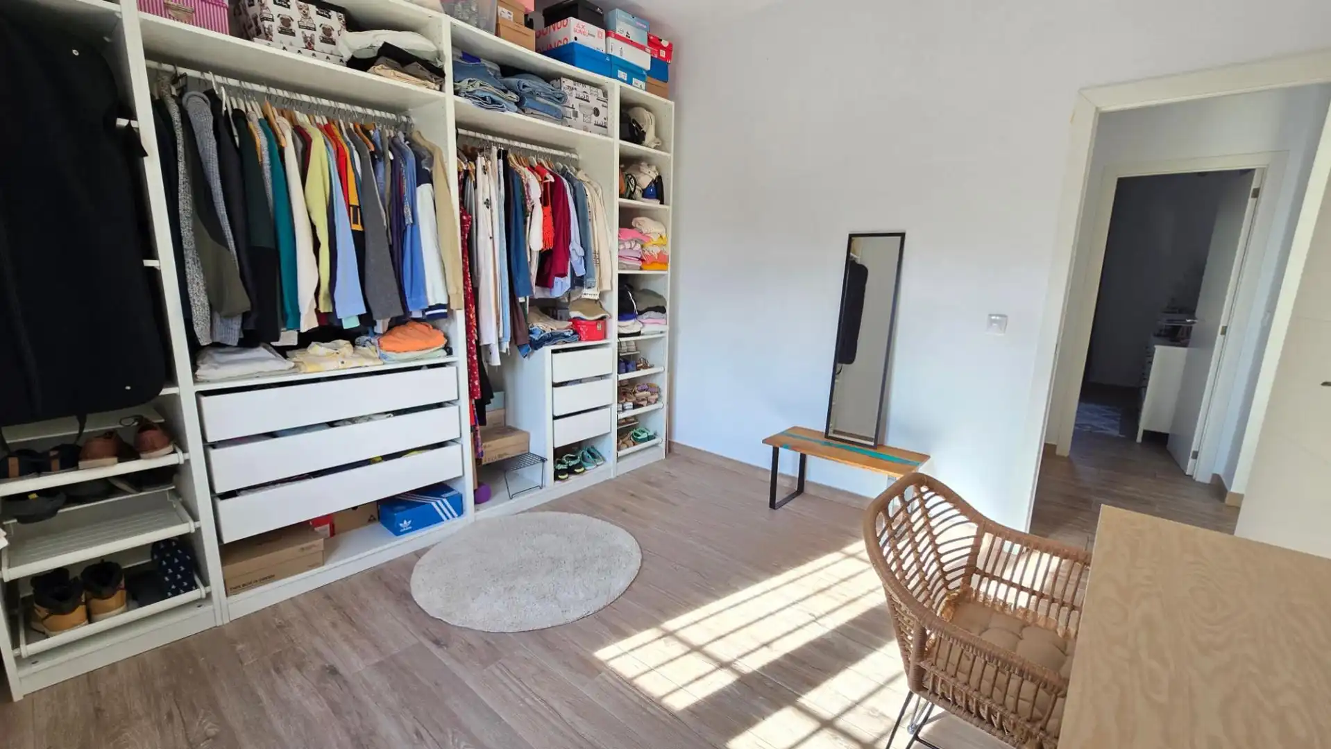 Habitación de Finca rústica en venta en Pilas con Aire acondicionado, Terraza y Piscina