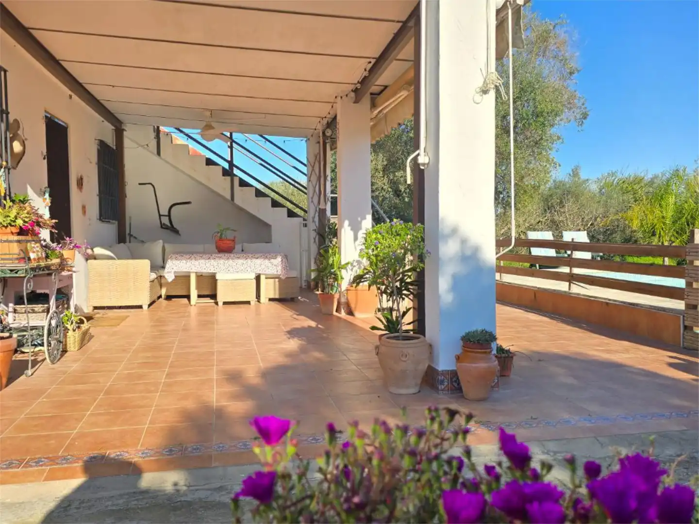 Jardín de Finca rústica en venta en Pilas con Aire acondicionado, Terraza y Piscina