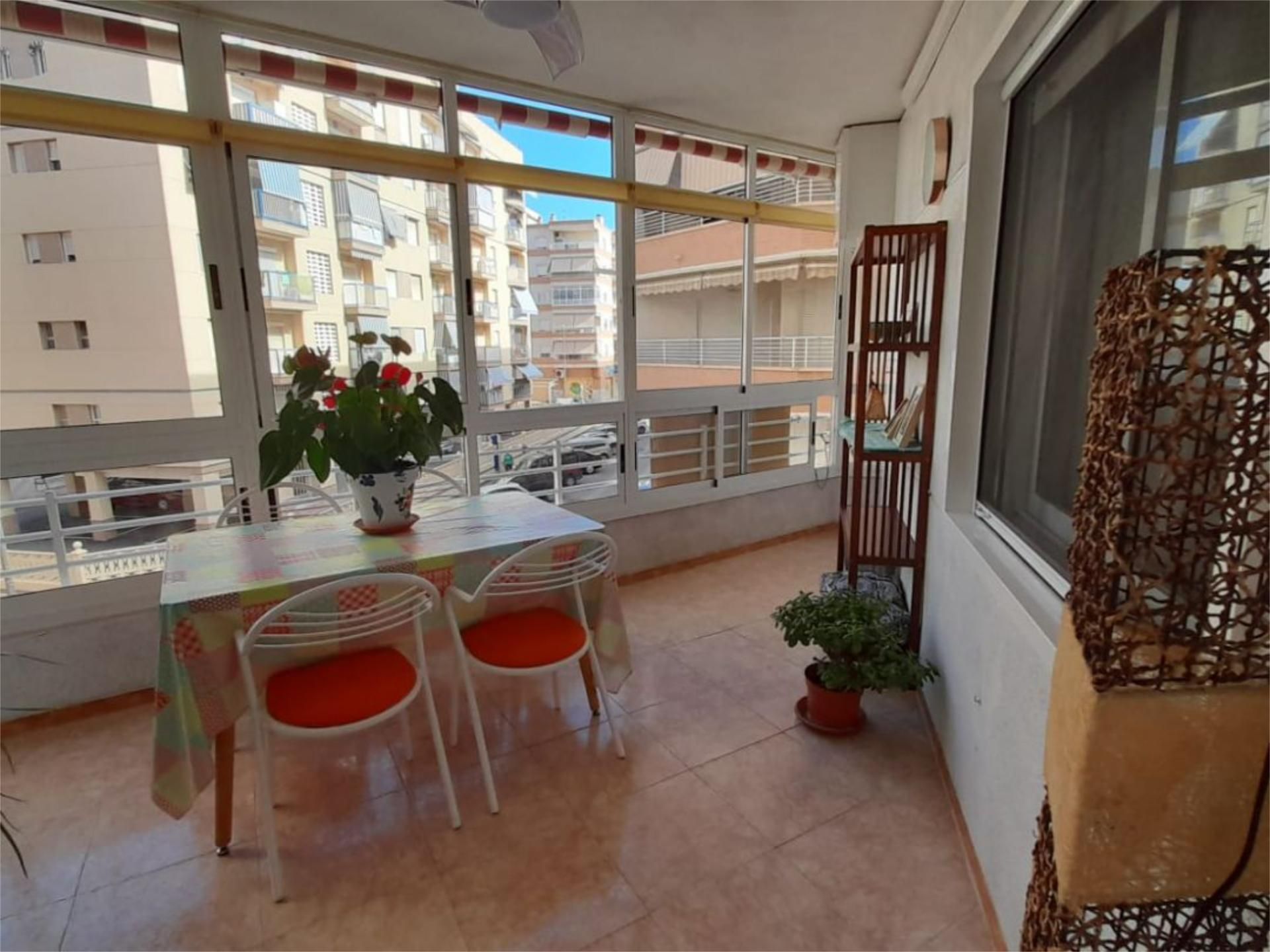 Flat to rent in Carrer Ramón y Cajal, 6, Centro