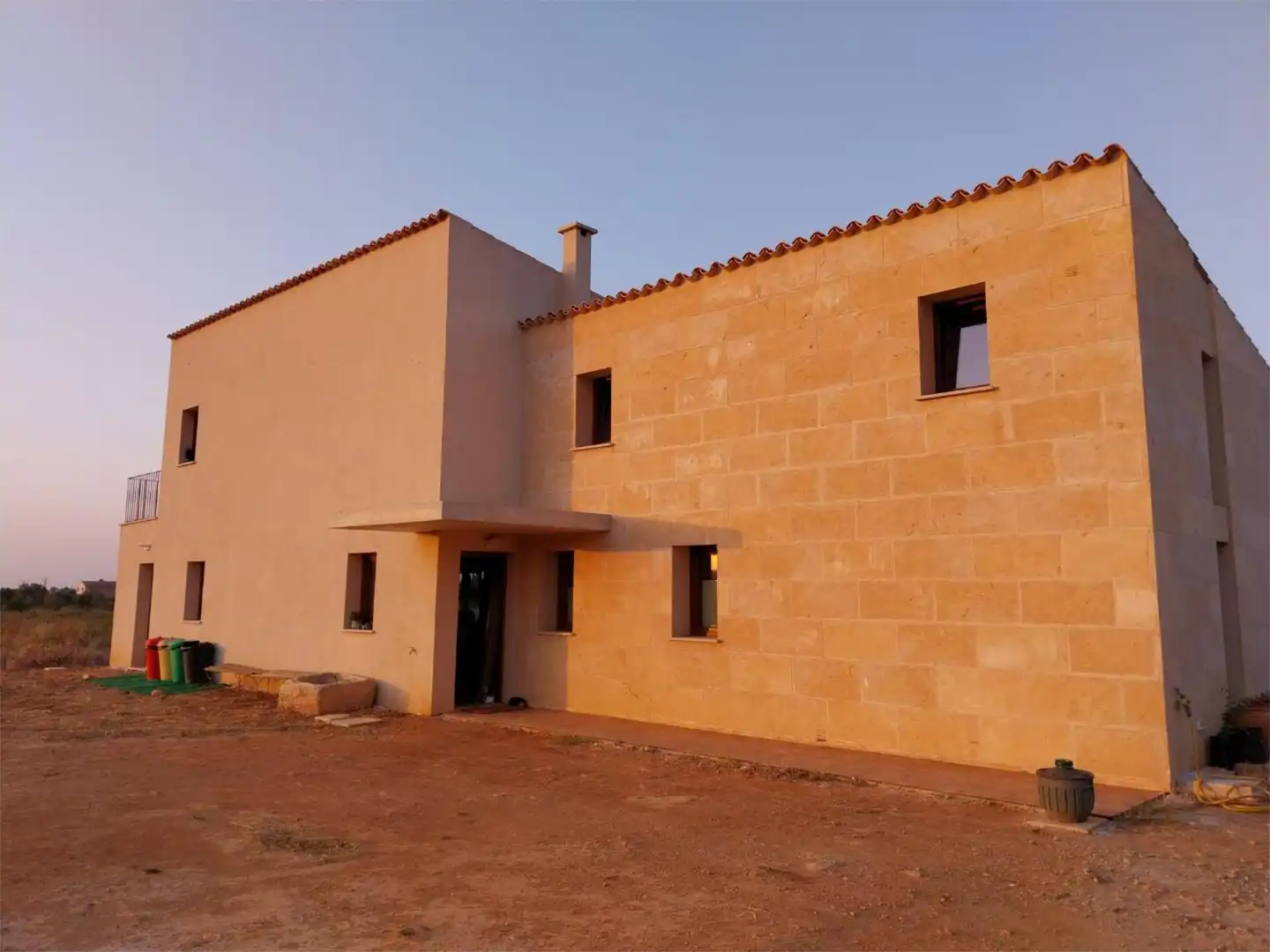 Flat for rent in Llucmajor pueblo Exterior view of Flat for rent in Llucmajor with Air Conditioner, Heating and Private garden