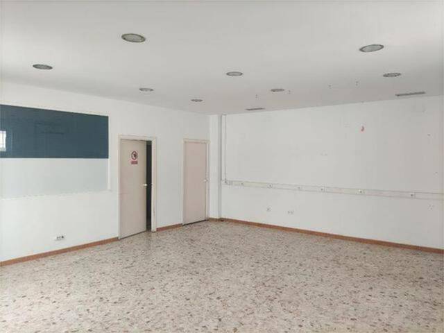 Local comercial en Alquiler en Guillena pueblo