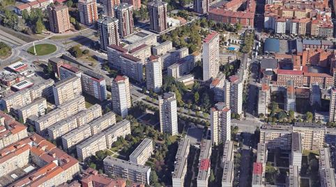 Foto 2 de Piso en venta en Calle Guipúzcoa, 37, Pumarín, Gijón