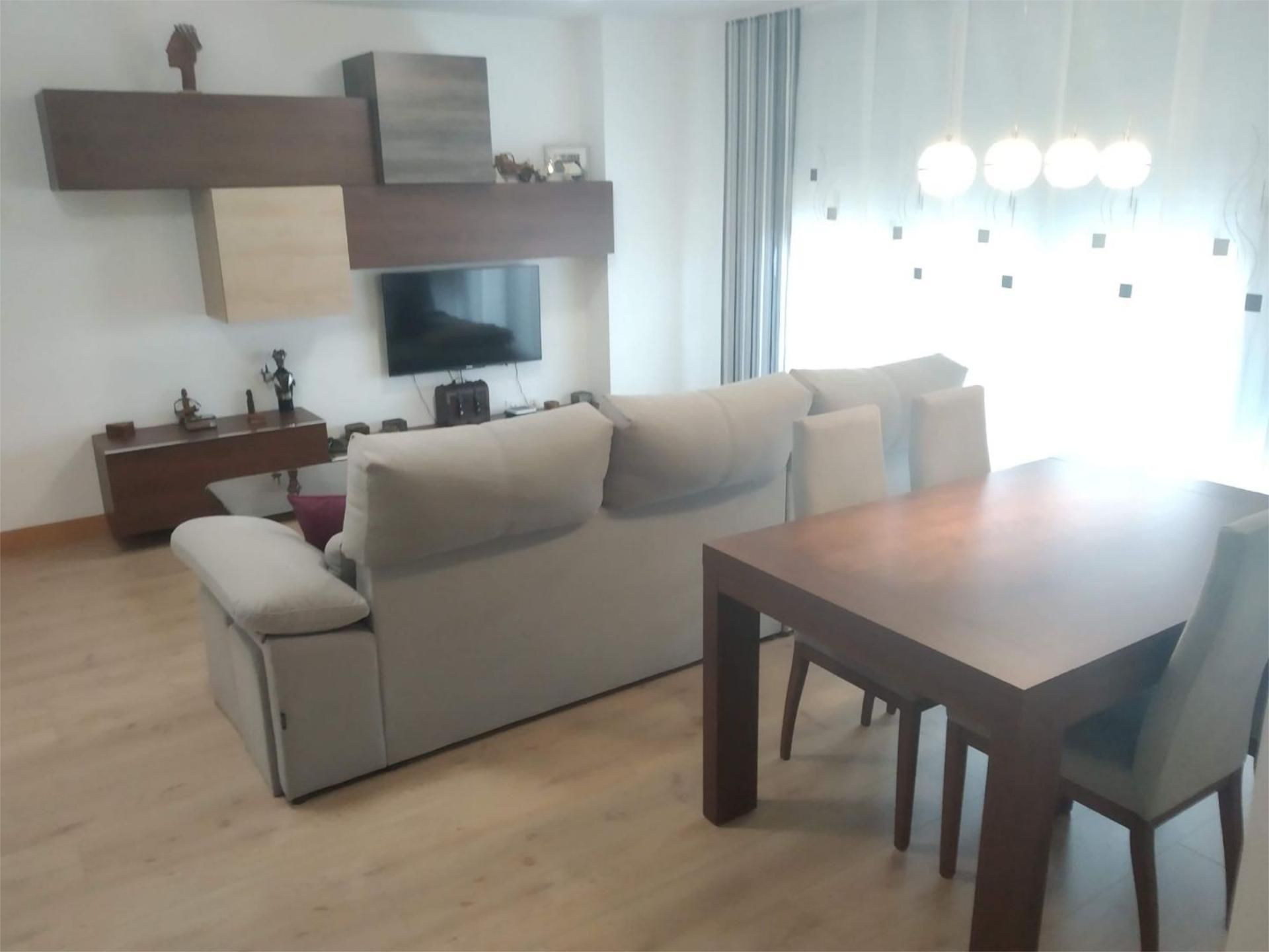 Sala d'estar de Pis en venda en Rivas-Vaciamadrid amb Aire condicionat, Terrassa i Piscina