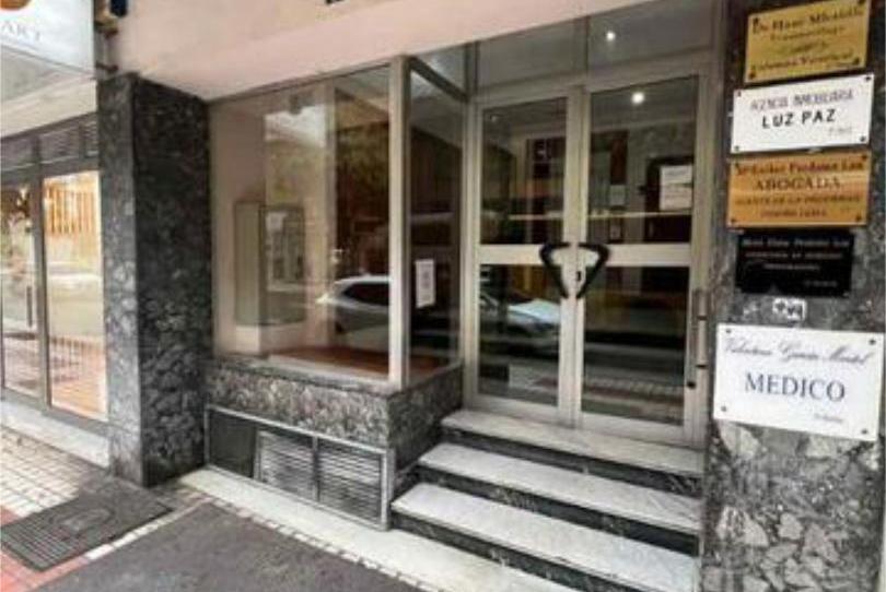 Office to rent in Arucas Casco, Las Palmas - image 1 Photo 1 of Office to rent in Arucas Casco, Las Palmas