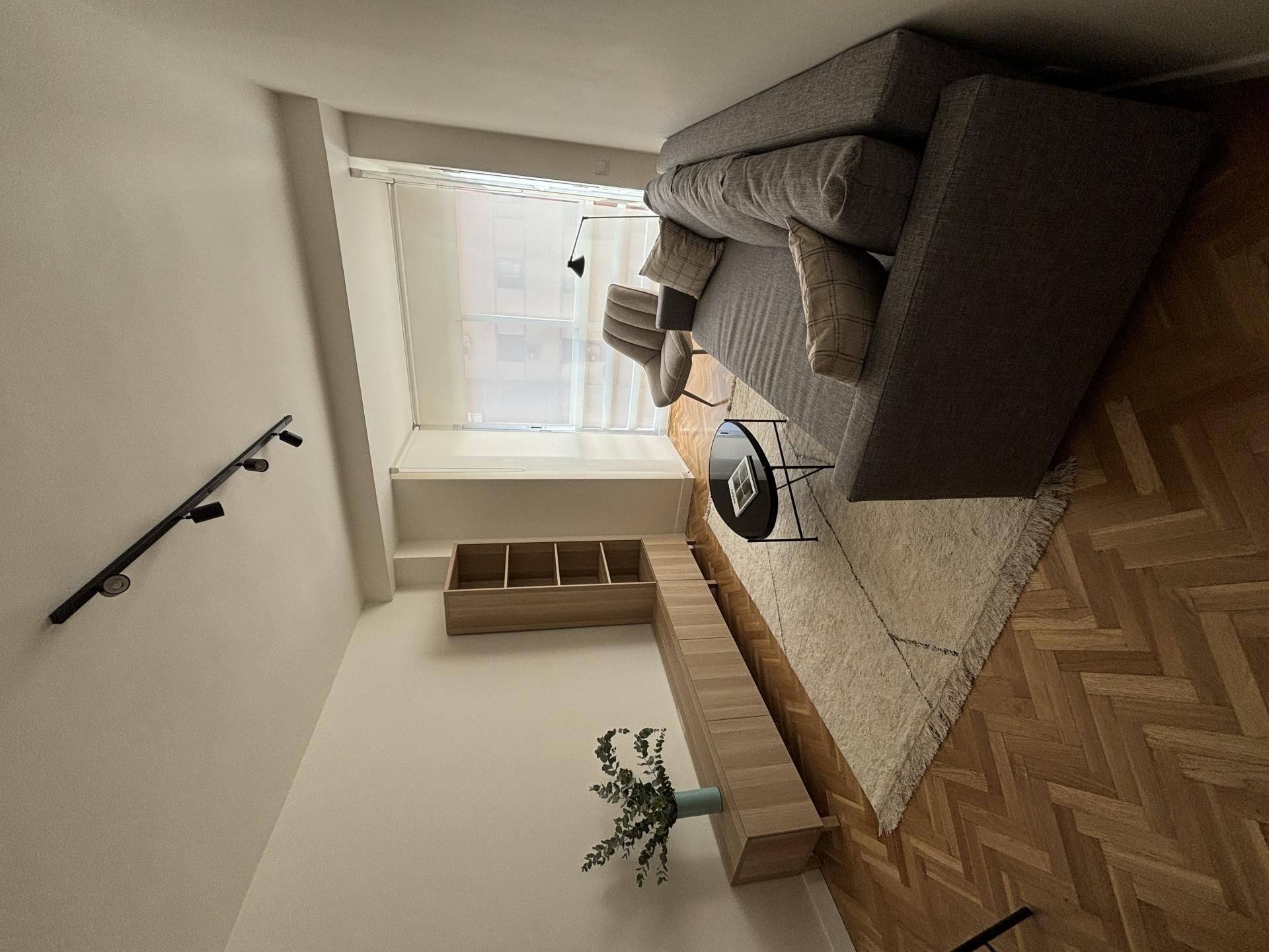 Flat to rent in Calle de Julián Camarillo, 56 S, Simancas