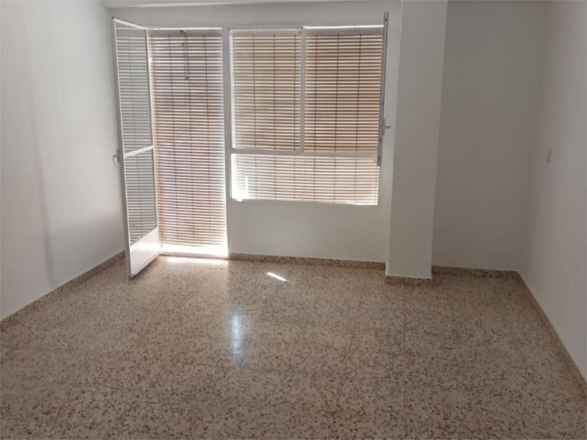 Flat to rent in Calle Obispo Roque Carpena, 5, Yecla