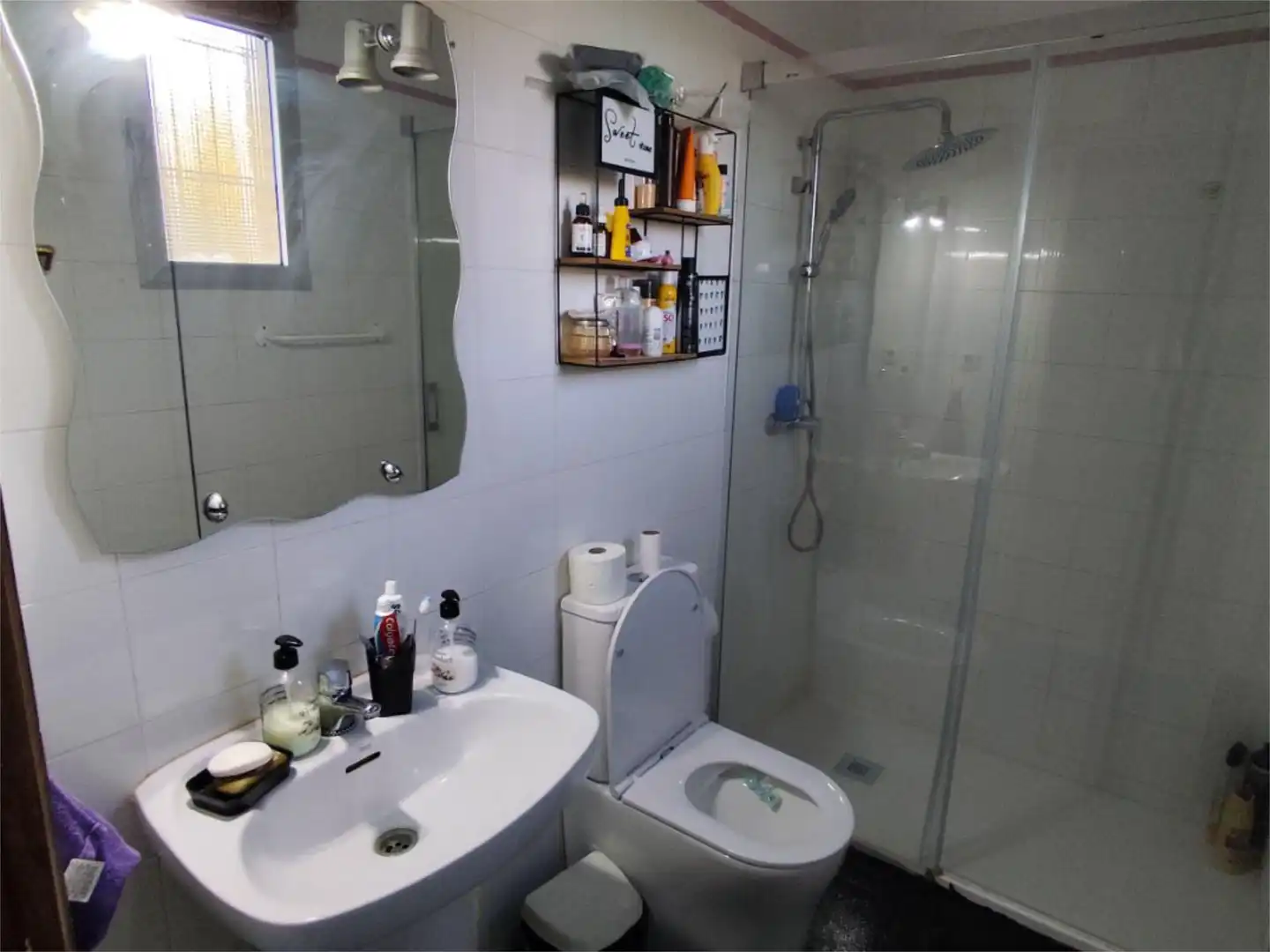 Wohnung zum Verkauf in Carretera Sanlúcar la Mayor a Gerena, 346, Sanlúcar la Mayor Badezimmer von Wohnung zum Verkauf in Sanlúcar la Mayor mit Klimaanlage, Heizung und Privatgarten