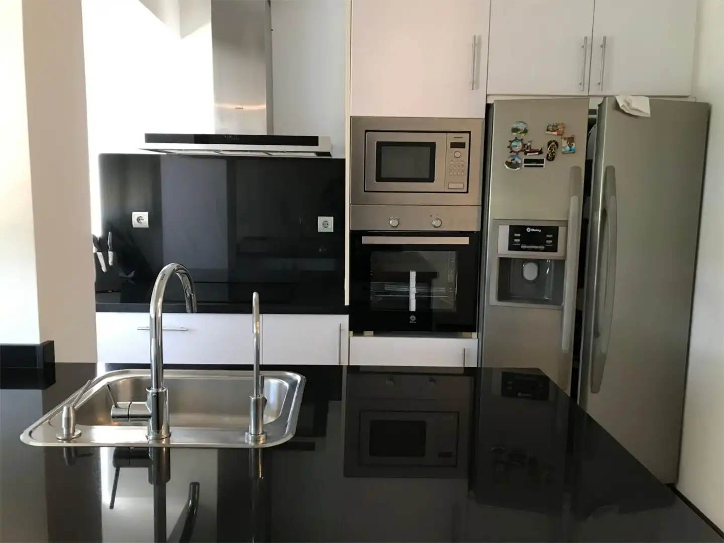 Flat for rent in Carrer de Velázquez, 10, Playa Muchavista Kitchen of Flat for rent in El Campello with Heating, Private garden and Parquet flooring