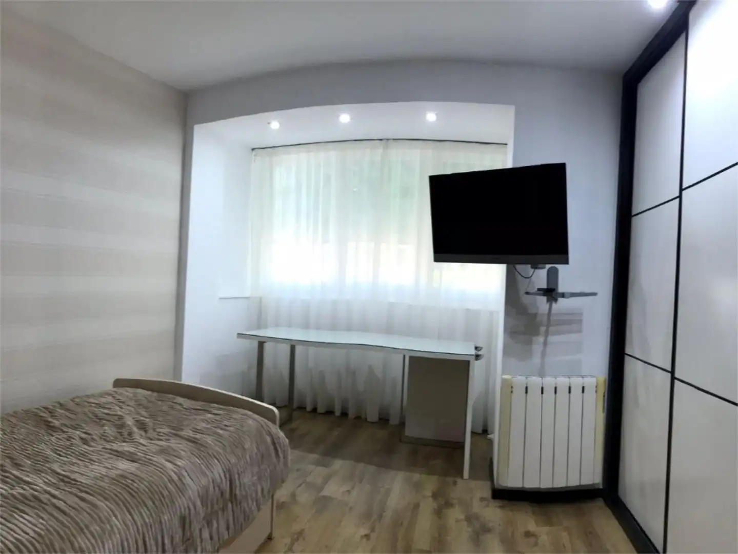 Flat for rent in Carrer de Velázquez, 10, Playa Muchavista Bedroom of Flat for rent in El Campello with Heating, Private garden and Parquet flooring