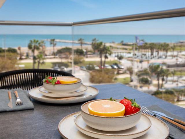 Apartamento en Alquiler en Calle Pacífico, 94 en Martín Carpena - Torre del Río