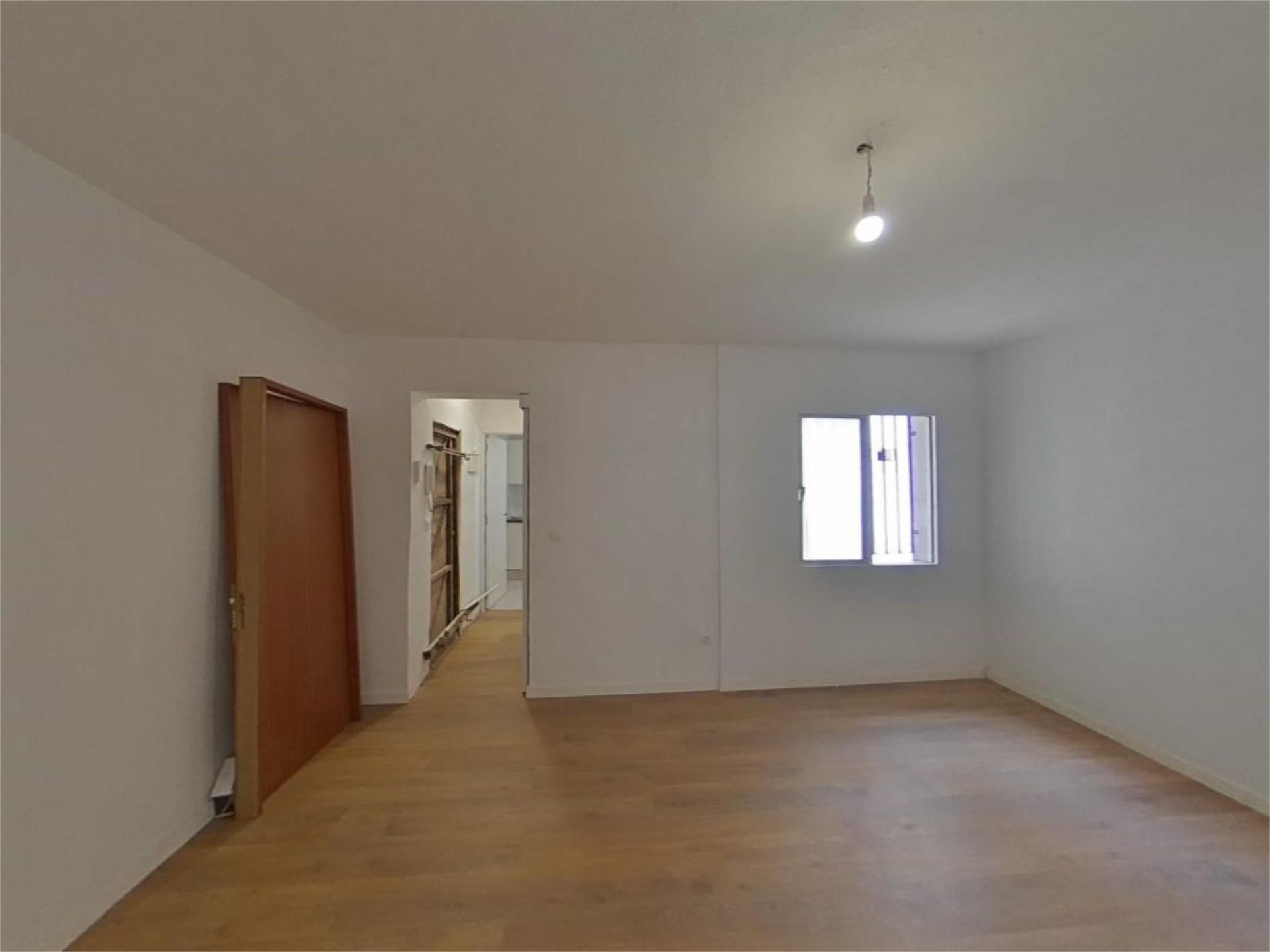 Piso en venta en  Madrid Capital