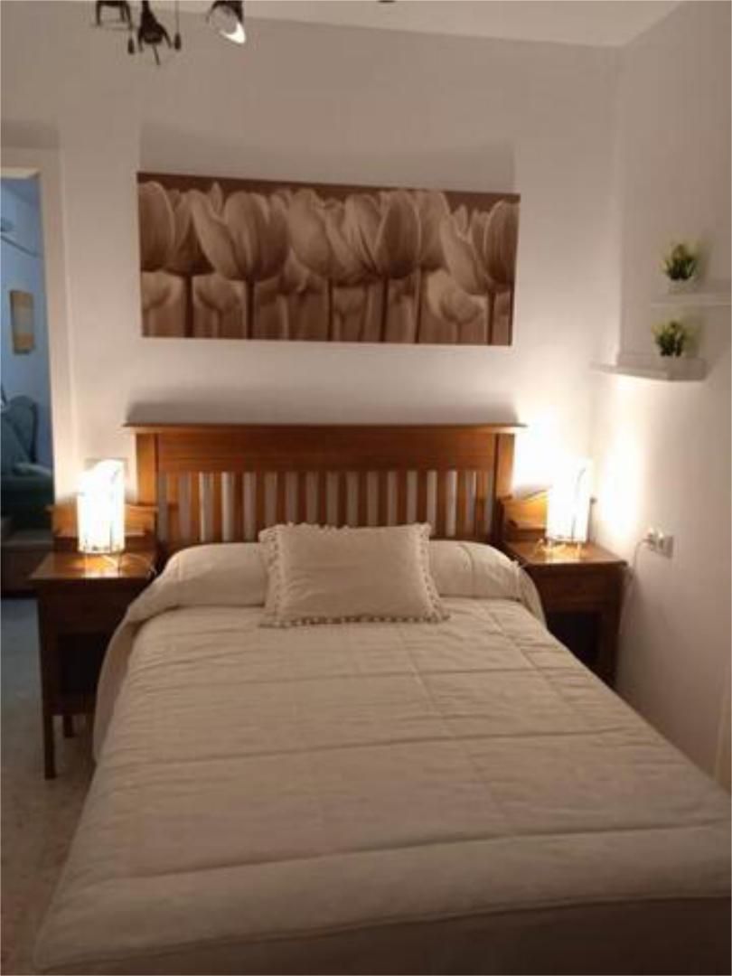 Dormitori de Apartament de lloguer en Espartinas amb Terrassa i Moblat