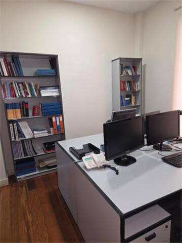 Oficina en Alquiler en Trafalgar