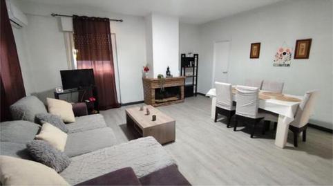 Casa adosada en venda a Sanlúcar la Mayor, Sevilla - imatge 3 Foto 3 de Casa adosada en venda a Sanlúcar la Mayor, Sevilla