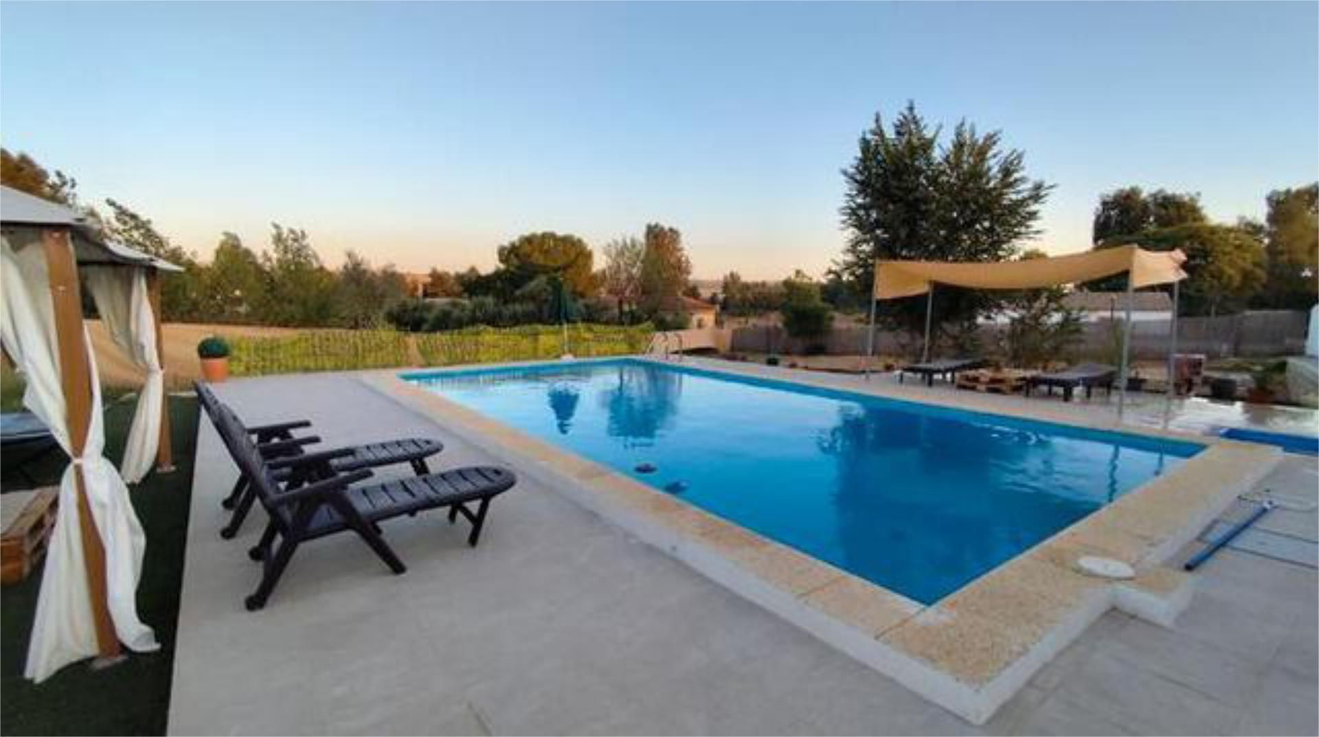 Swimming pool of Single-family semi-detached for sale in Sanlúcar la Mayor  with Heating, Private garden and Terrace