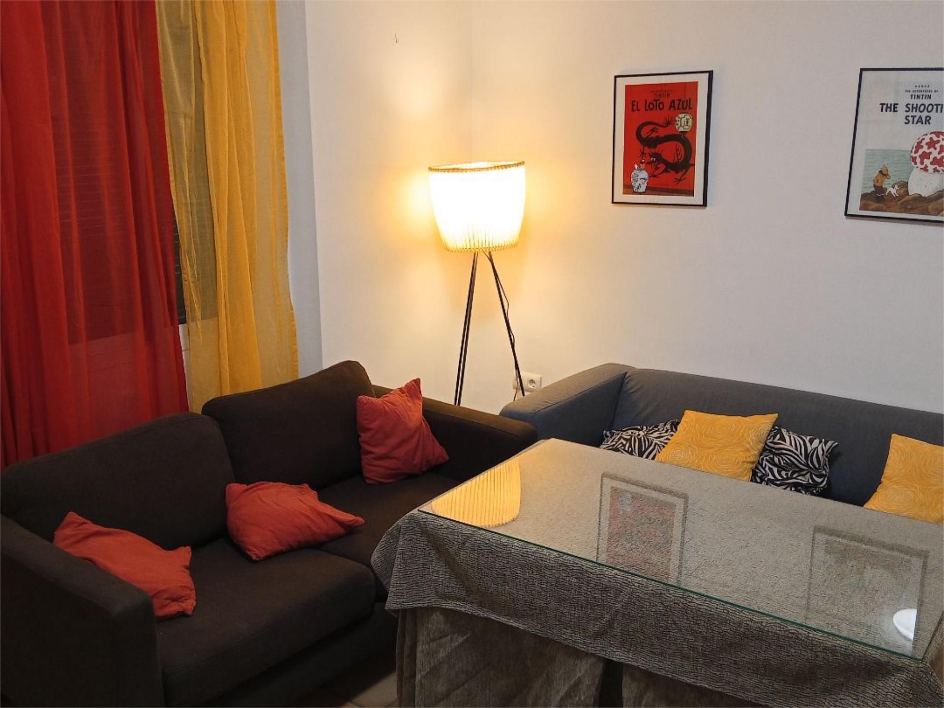 Sala d'estar de Pis de lloguer en  Sevilla Capital amb Aire condicionat, Calefacció i Terrassa