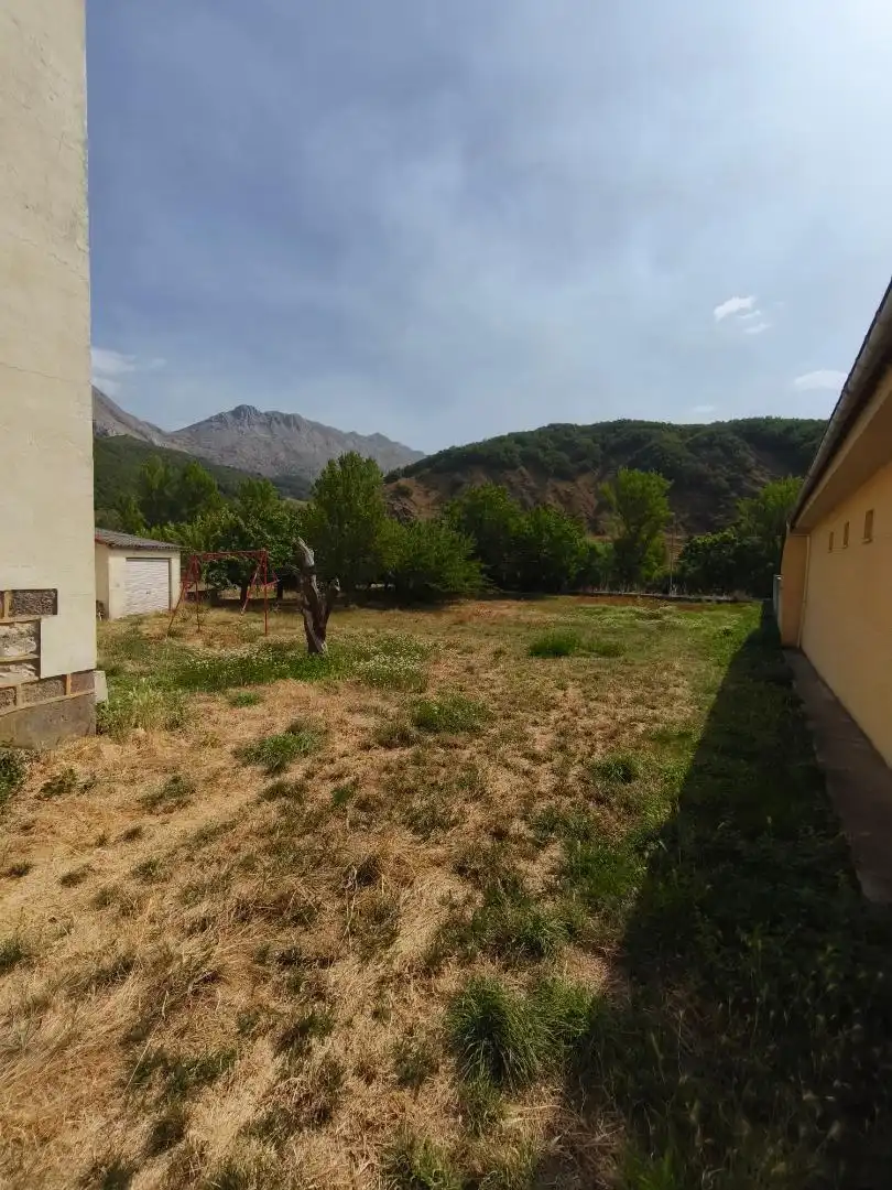Casa o chalet en venta en Calle Marcelino Gonzalez, 50, Vegacervera Casa o chalet en venta en Vegacervera