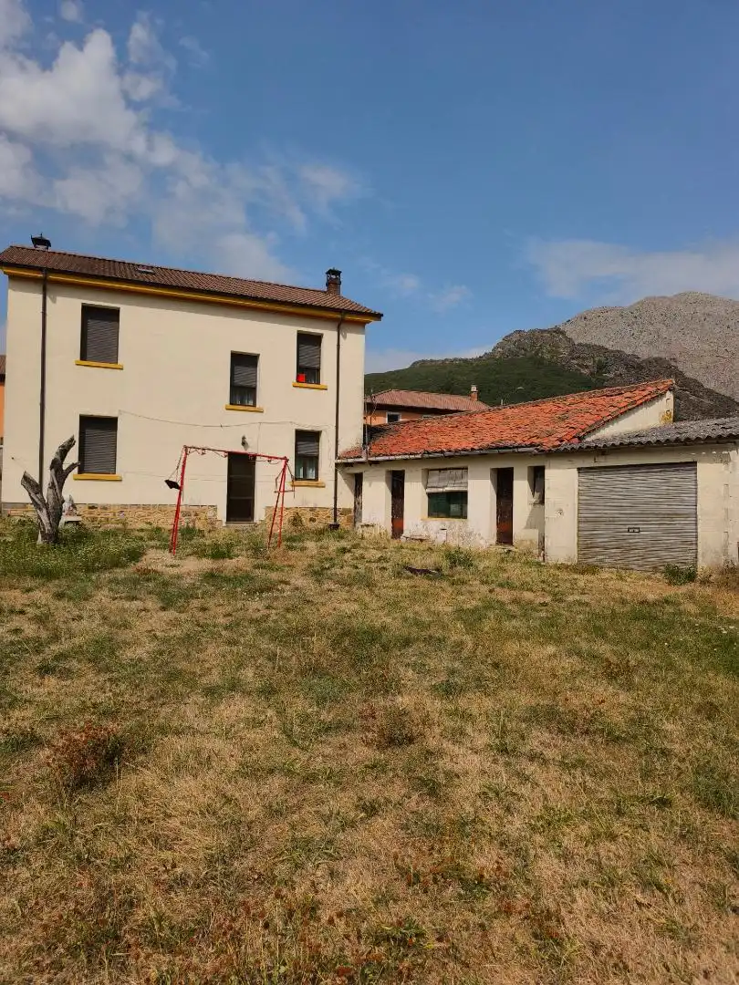 Casa o chalet en venta en Calle Marcelino Gonzalez, 50, Vegacervera Casa o chalet en venta en Vegacervera