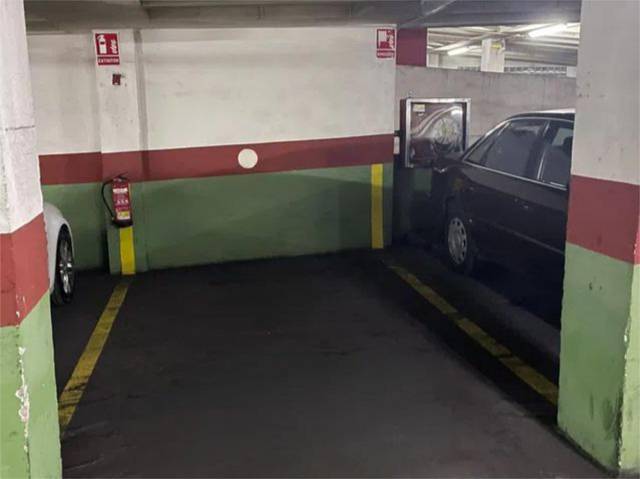 Garaje en Venta en Carrer del Tucuman, 18 en Ensanche - Diputación