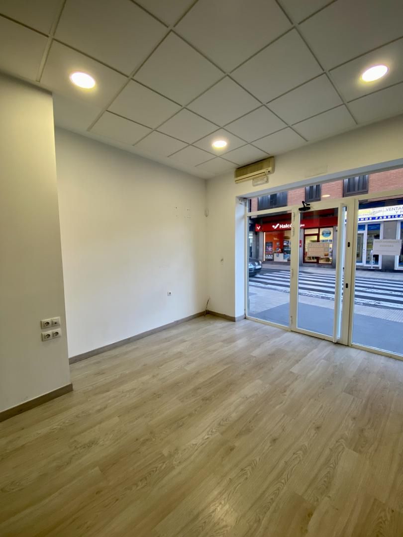Local de alquiler en Ávila Capital con Aire acondicionado y Calefacción